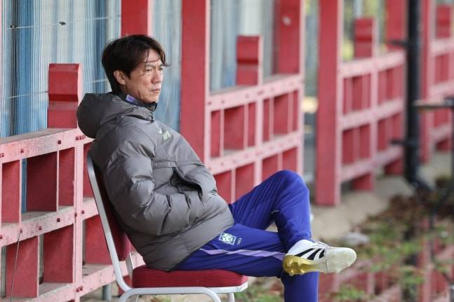 '쾅쾅쾅쾅' 덴마크 무섭네…홍명보호, 1차전 난도 크게 뛰었다→4-0 폭격에 현지 언론도 자신감 폭발