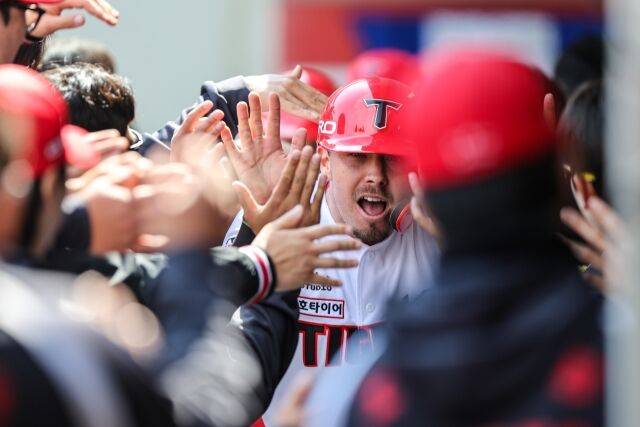 박찬호 하루아침에 못 잊는다? ‘AVG 0.129’ KIA 호주 유격수의 방망이는 언제 불붙을까…이제 시작입니다