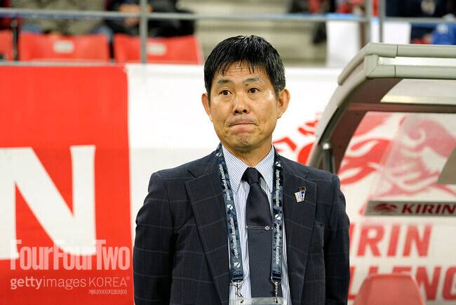 '아시아 최강' 일본전 앞두고 잔뜩 떨고 있나...