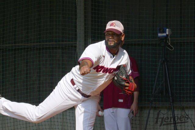 72억 한화 이적→1할대 굴욕→2차 드래프트 키움행, 안치홍이 다시 대전에 왔다…최주환 4번타자, ERA 0.00 에이스 출격 [MD대전]