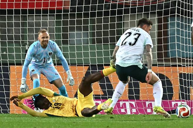 홍명보호, 홈에서 1-0 간신히 이겼는데…오스트리아는 '골골골골골' 가나전 5-1 대승→4월1일 맞대결 주목