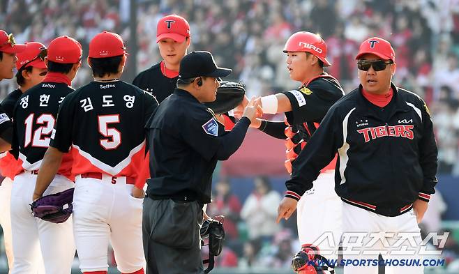 7억 몸값 불펜이 2군행...양과 질 모두 넘친다던 KIA 불펜의 '아이러니컬한 비극' [인천 현장]