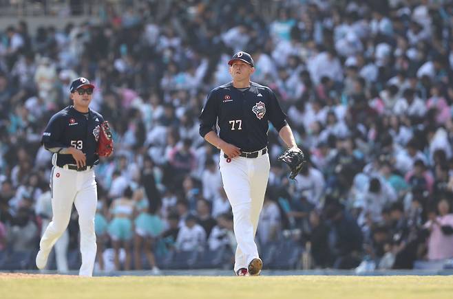 '양의지·박찬호 너마저'…두산, 개막전부터 '4실책 9사사구' 졸전 어쩌나 [창원 현장]