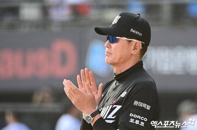 '1회 6득점' 빅이닝+8점 차 리드였는데…불펜 4실점 '흔들', 결국 마무리 투입→이강철 감독 이기고도