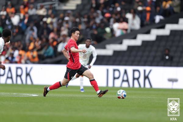 홍명보 호, '김민재 스위퍼' 카드는 이미 실패했다는 걸 받아들여야 한다 '심각한 재능 낭비'