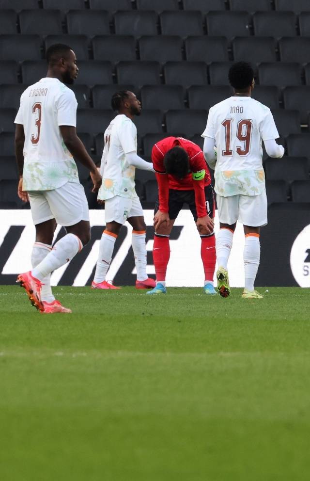 코트디부아르를 브라질로 만든 홍명보호, 김민재 중심 스리백 보완 절실…원정 8강 목표? 수비 개선 없으면 또 참사