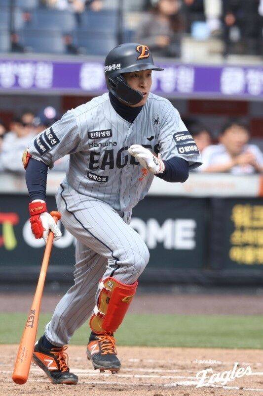 '1억 굴욕' 韓 안타왕 손아섭, 서산행 피할 수 있나…김경문도 인정