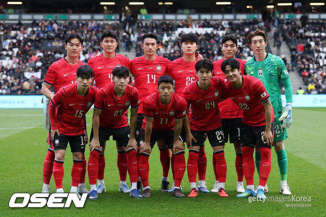 '코트디전 0-4 패배' 지켜본 이근호 해설위원,