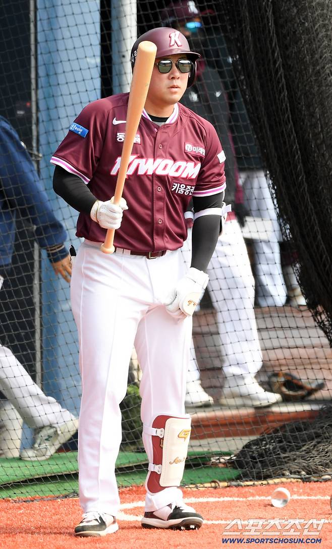 끝내기에 울었지만…'친정' 향한 맹타, 72억원→4억원 이적생,