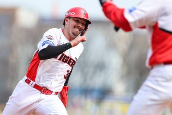 KIA만 단독 '승부수'→끝내 개막전 선발 제외, 결장이라니 왜? 직접 사령탑이 '그 이유' 밝혔다