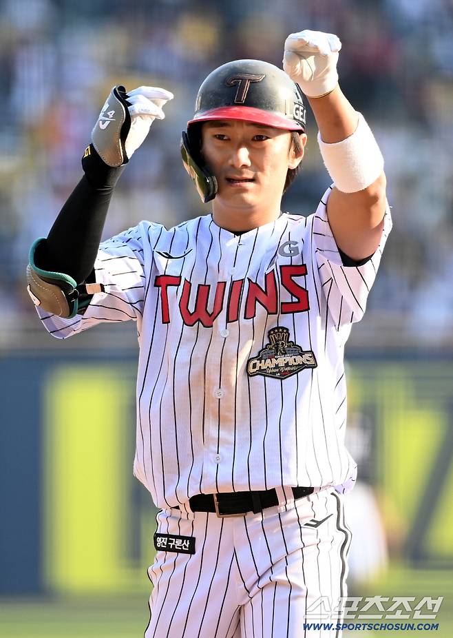 이게 '졌잘싸'다. 우승후보 다웠다. 11-3에서 필승조 다 끌어낸 LG파워[잠실 현장]