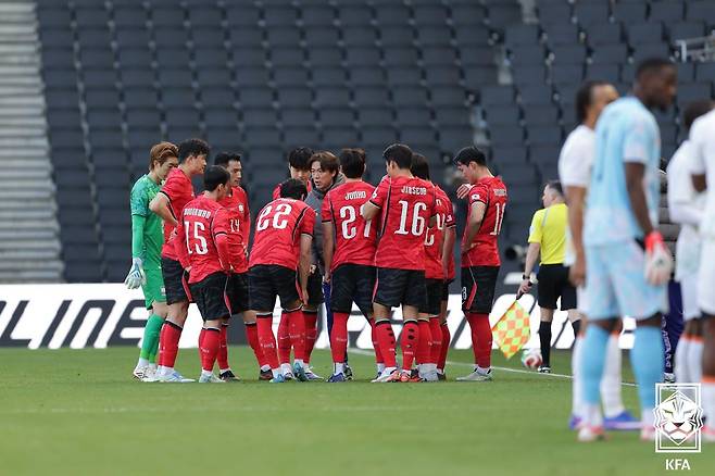 신문선, 홍명보호 작심 비판