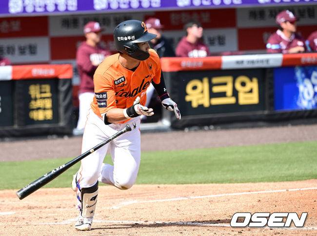 '이 놈 봐라?' 1월에 이미 감독 홀렸다…슈퍼스타 자질 증명, 데뷔 2G 만에 결승타 뽑아내다