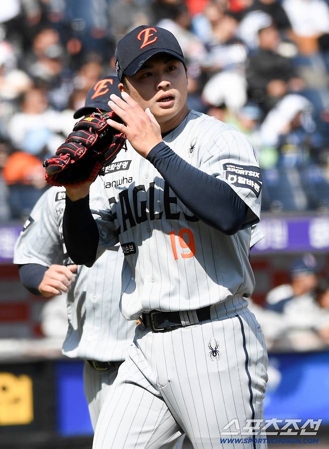 KBO서 비로소 꽃피운 한화 왕옌청, 대만도 울었다…
