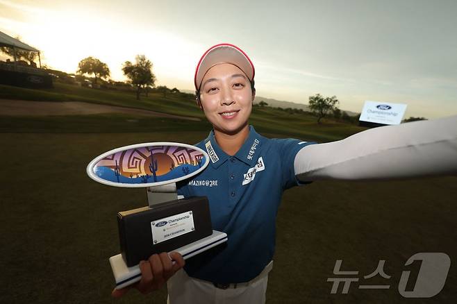 김효주 '더블'에 코다가 흔들렸다…결국 2타차로 따돌리고 우승