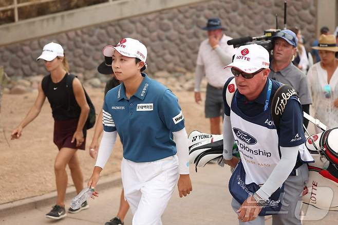 김효주 '더블'에 코다가 흔들렸다…결국 2타차로 따돌리고 우승