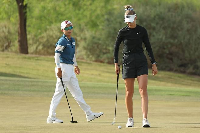 윤이나 험난하고 짜릿했던 시즌 첫 ‘톱10’ 공동 6위 개인 최고 성적…‘8번 홀까지 보기 1개’ 이후 ‘18번 홀까지 파 1개’