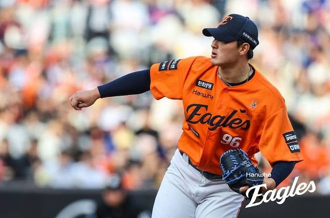 한화, 2000년대생 불펜 또 나왔다…불펜 리뉴얼 이끌 박준영·김도빈