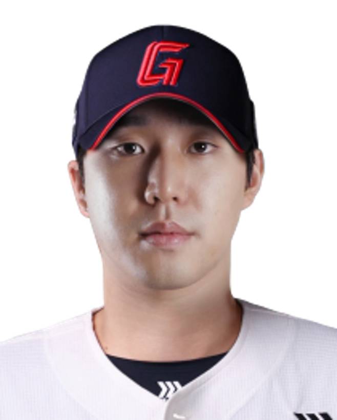 '이제는 롯데맨' 최충연 올해 부활하나, 친정 삼성전 2이닝 무실점