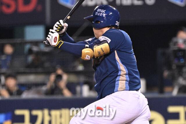 '1억 계약' 韓 안타왕 손아섭, 끝내 서산행 못 피했다... '부상' 김택형·권희동도 1군 말소