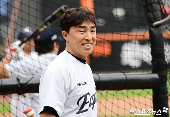 '손아섭이 사라졌다' FA 단돈 1억 막차 계약→극적 개막 엔트리 합류→그러나 이틀 만에 1군 제외…NC 권희동·손주환-SSG 김택형도 말소