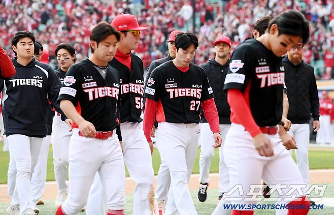 이 무슨 운명의 장난이냐...KIA-LG 최고 빅매치, 둘 중 하나는 '나락'으로 떨어진다