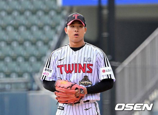 롯데-LG, 트레이드 대박 터지나…손호영은 멀티 홈런, 우강훈은 152km 퍼펙트, 올해 함께 웃을까