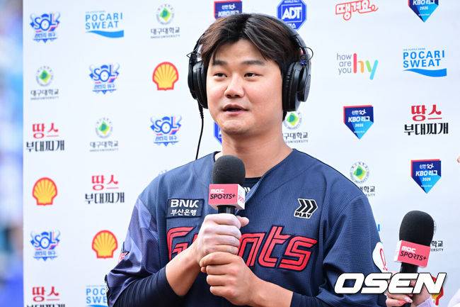 롯데-LG, 트레이드 대박 터지나…손호영은 멀티 홈런, 우강훈은 152km 퍼펙트, 올해 함께 웃을까