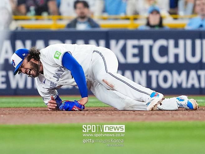 폰세 비극적으로 쓰러진 날, 와이스는 '156km' MLB 첫 무실점 투구… 엇갈린 한화 원투펀치 희비