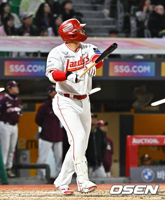 ‘이적 첫 안타가 홈런’ 개막 12타석 무안타 탈출한 베테랑 홈런타자 “정말 후련합니다” [오!쎈 인천]