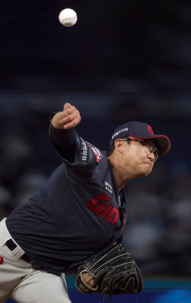 롯데 실책 후 4실점, 누구 탓인가 → 박세웅 평균자책점은 '0.00'이다