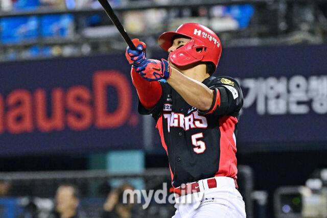 이래서 이범호 감독이 감쌌구나, 김도영 적시타→비거리 125m 투런포→2루타→볼넷 '헛스윙 악몽 지웠다' [MD잠실]