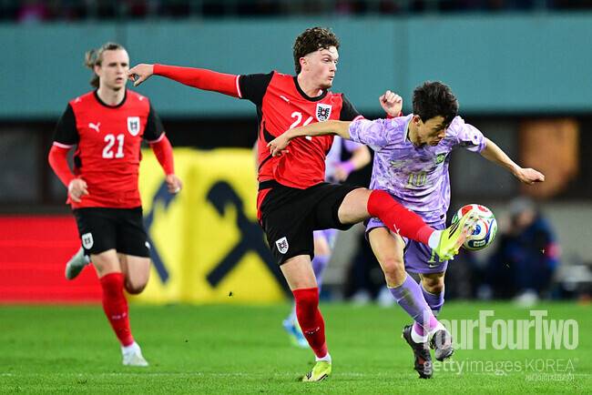 [442.review] 홍명보호, 또 졸전 끝에 패배…’자비처 결승골’ 오스트리아에 0-1 패