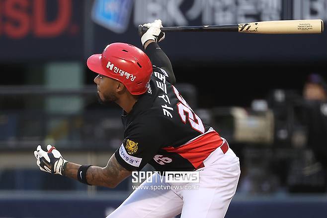 KIA는 이 사태를 예견하고 있었을까… 요술 방망이가 ‘탱탱볼’ 만나면? 팀 역사가 바뀐다