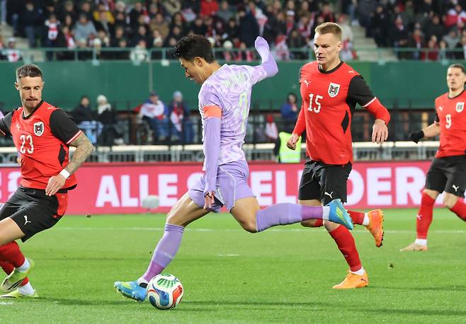 손흥민 ‘결정적 기회’ 놓쳤다…홍명보호, 오스트리아에 0-1 패→최종 명단 발표 전 2연전 ‘2패’