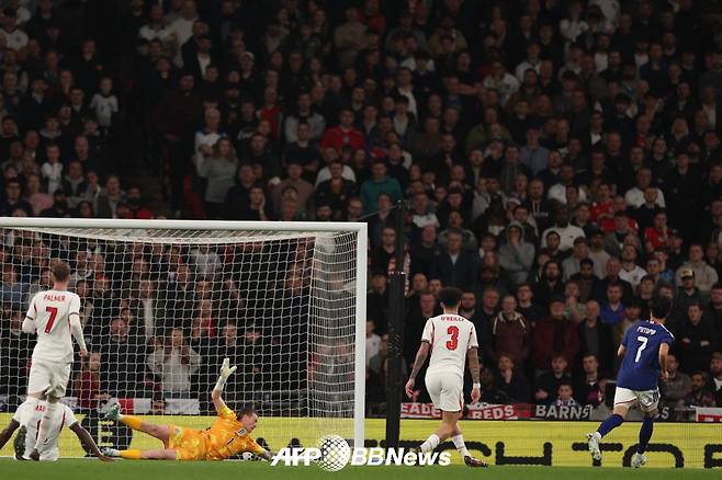 일본축구 '또' 대이변, 브라질 이어 잉글랜드 원정마저 1-0 승리