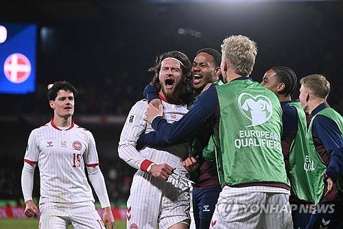 하늘이 홍명보호 돕는다…체코, 승부차기 끝 덴마크 잡고 20년 만의 월드컵 본선행→이탈리아 탈락까지 겹치며 '16강 시나리오' 열렸다