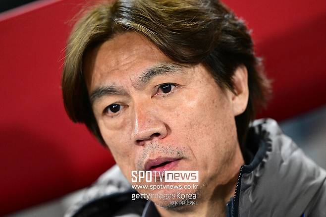 '0-4 패배, 0-1 패배' 홍명보 선언