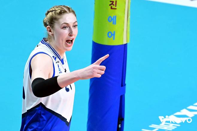 프로배구 일정 마친 외국인 선수들 속속 출국…'장기 체류'도