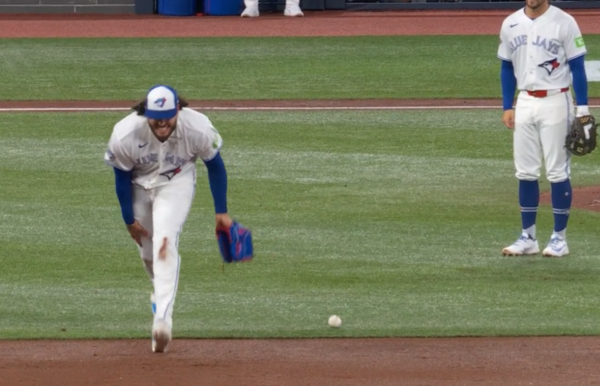 제발 거짓말이라고 말해줘...무릎 십자인대 다친 코디 폰세, 토론토 감독