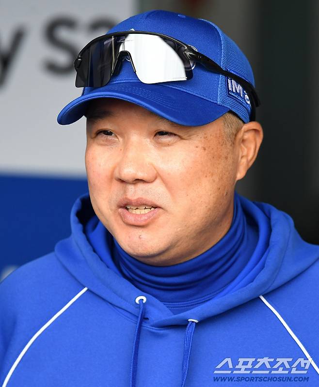 명의 박진만 선생, 쓰러져가던 김영웅 '초강력 주사'로 살려놓네 [대구 현장]