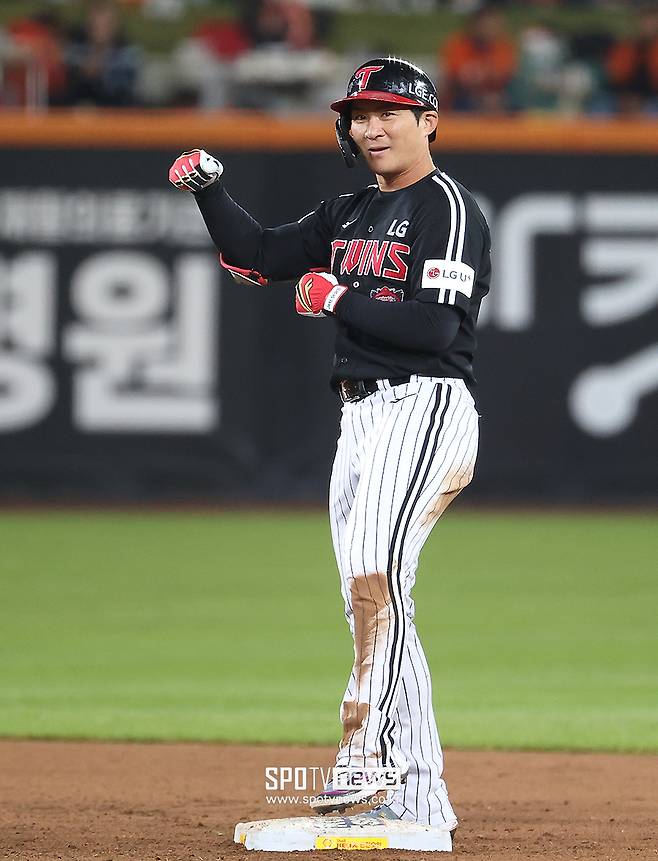 ‘김도영 상대로 강수’ 염경엽 과감한 결단, LG 개막 첫 승 이끌었다… 오지환 선발 제외 이유는?