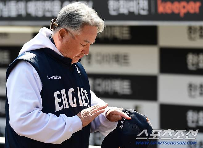 '경기당 평균 8명' 벌써부터 심상치 않다…류현진 출격 → 11점 따라갔는데…무너진 불펜이 문제인가 [대전포커스]