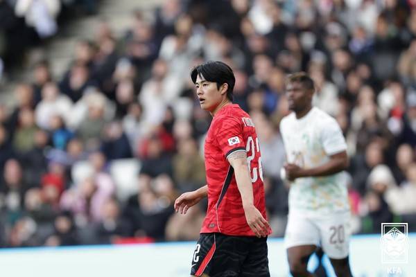 '축구팬 반발보다 더 심각한 사태' 홍명보호, 이젠 무관심 단계로… 시청률 '밑바닥' 단 1% 수준