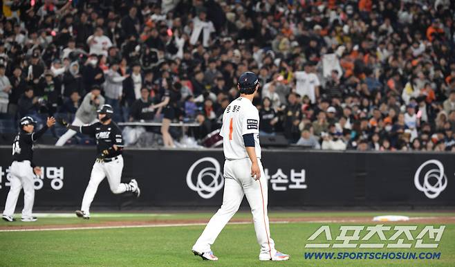 문동주? '팀타율 1위' 불방망이 앞에선 모두가 평등…안현민 적시타 → 장성우 그랜드슬램 [대전현장]