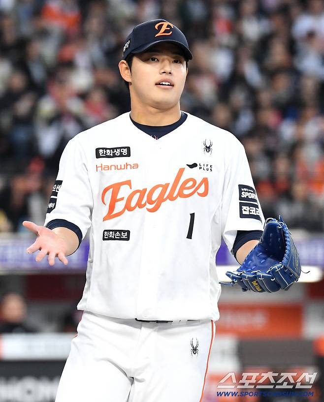 문동주? '팀타율 1위' 불방망이 앞에선 모두가 평등…안현민 적시타 → 장성우 그랜드슬램 [대전현장]