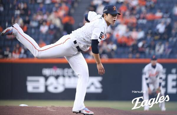 마운드 '총체적 난국' 한화, 누가 나와도 무너진다…문동주마저 대량 실점, 지난해 '철벽 투수진' 어디로 갔나