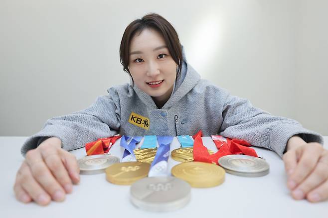 최민정, 국가대표 선발전 뛴다…‘한국의 폰타나’ 선 그었지만 행복 질주