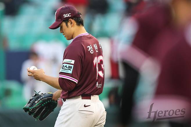 '무려 5억' 줬는데 어쩌나?…감독 기대 못 미친 '2026년 첫 등판' [인천 현장]