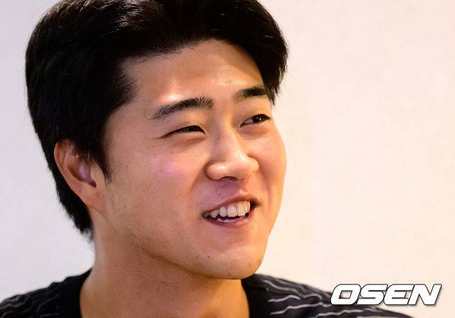 '이제 야구만 잘하면 된다' 롯데 160km 1차지명, 군 면제 받았다…장기대기 전시근로역 처분 확정